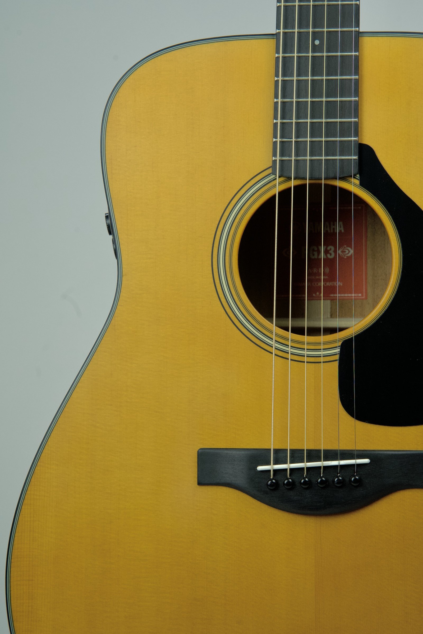 Yamaha AC3M Acoustic Electric Guitar - Tobacco Sunburst — David's
